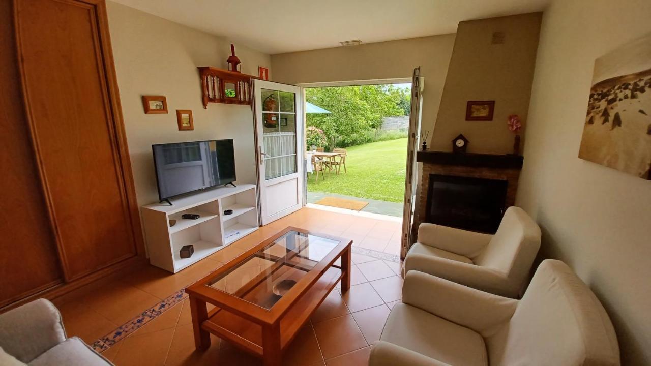 Apartamentos El Otero De Cudillero Сото-де-Луйна Екстер'єр фото